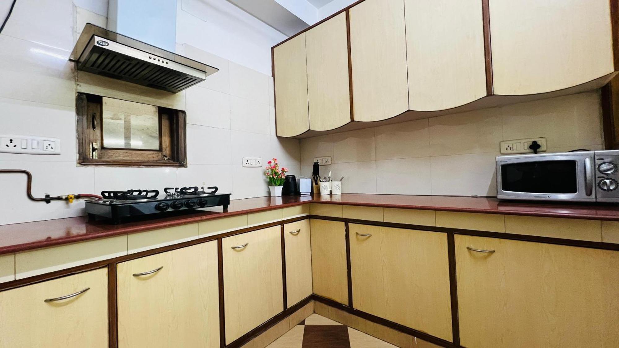 Olive Serviced Apartments - Defence Colony Nova Deli Quarto foto